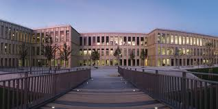 HEC Paris MBA essay